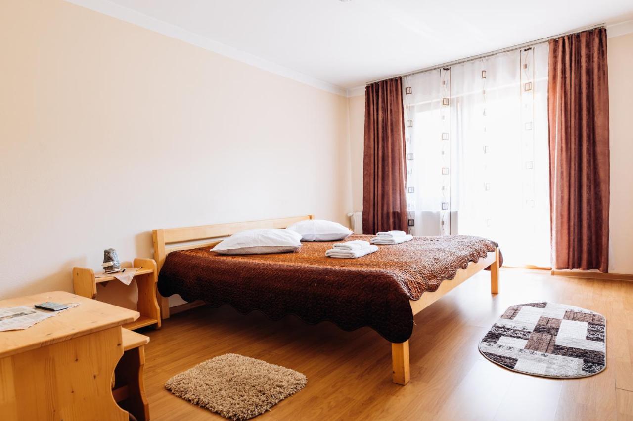 プライド Iris 2 Bed & Breakfast エクステリア 写真